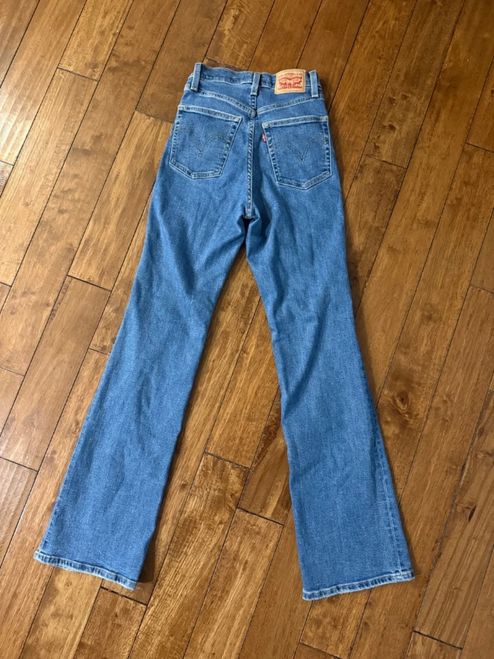 Levi's Ribcage High-rise flare jeans - Picture 5 of 6